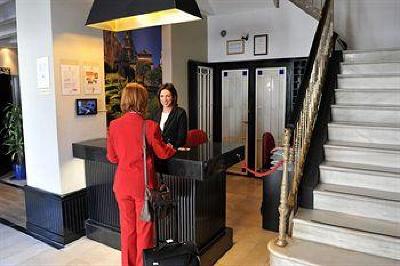 фото отеля Atarazanas Malaga Boutique Hotel