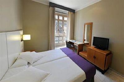 фото отеля Atarazanas Malaga Boutique Hotel
