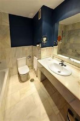 фото отеля Atarazanas Malaga Boutique Hotel