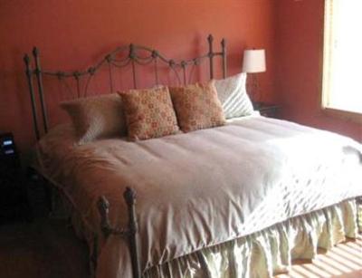 фото отеля Cedar House on Sound B&B