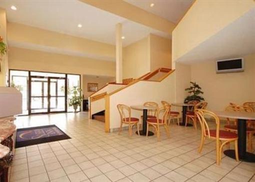 фото отеля Sleep Inn North Macon