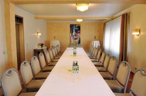 фото отеля Hotel Hohenstaufen