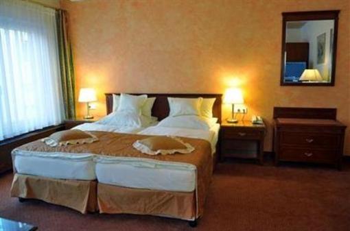 фото отеля Hotel Hohenstaufen