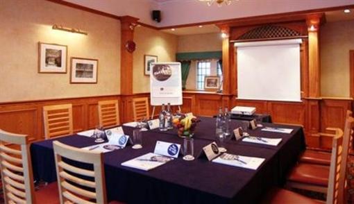 фото отеля BEST WESTERN Woodlands Hotel