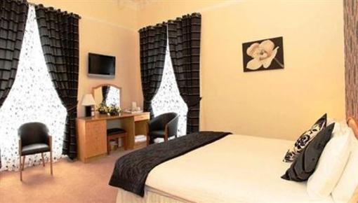 фото отеля BEST WESTERN Woodlands Hotel