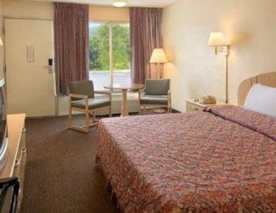 фото отеля Days Inn Asheville West
