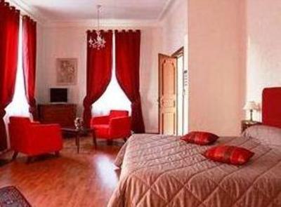 фото отеля Hotel De La Poste Charolles