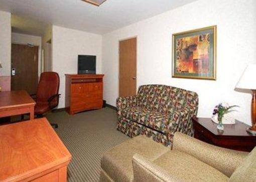 фото отеля Comfort Inn Pierre