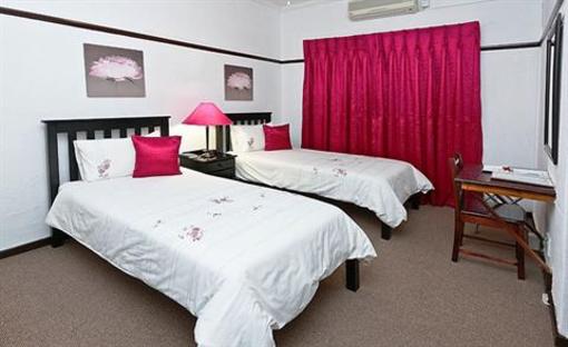 фото отеля Best Little Guest House