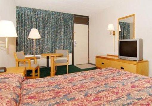 фото отеля Econo Lodge Altoona (Pennsylvania)