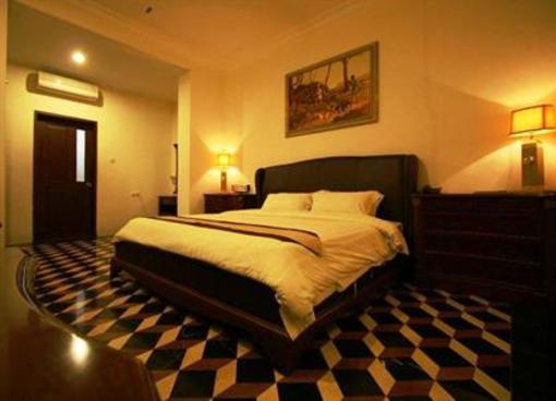 фото отеля The Grand Palace Hotel Malang