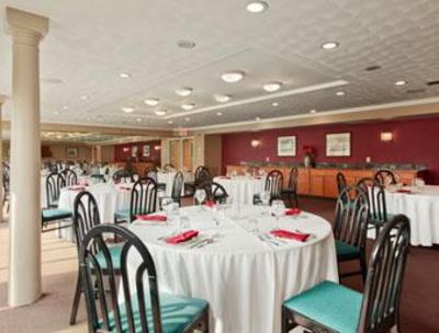 фото отеля Ramada Middletown