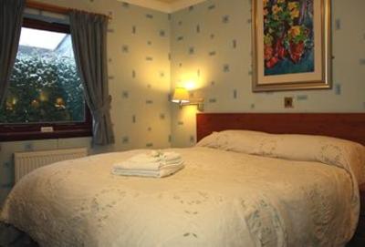 фото отеля Crags Hotel