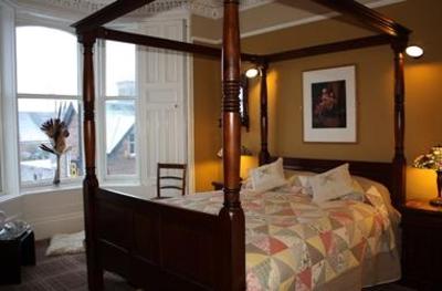 фото отеля Crags Hotel