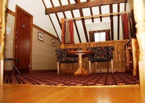 фото отеля Bridport Arms Hotel