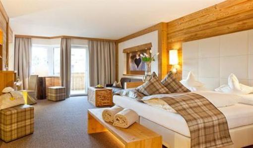 фото отеля Alpenschlossel Hotel St. Martin in Passeier