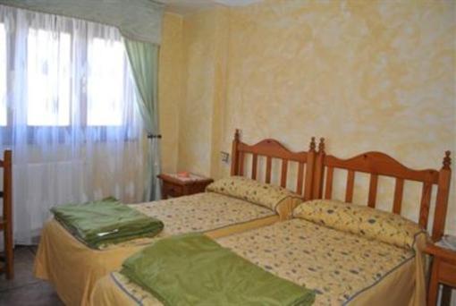 фото отеля Hotel Avelina Cangas de Onis