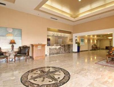 фото отеля Ramada Plaza Hotel LAX El Segundo