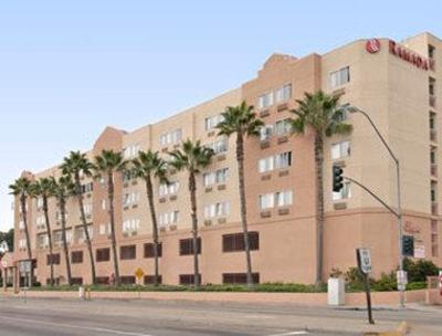 фото отеля Ramada Plaza Hotel LAX El Segundo