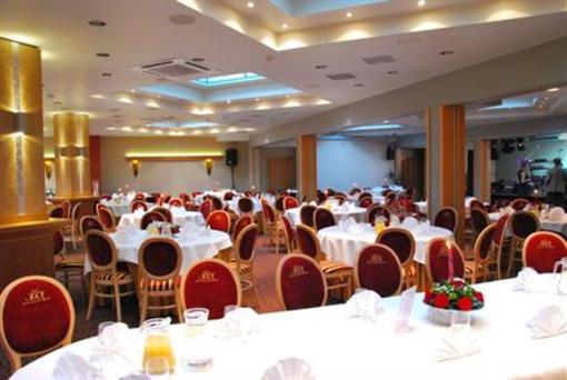 фото отеля Hotel Krosno Nafta