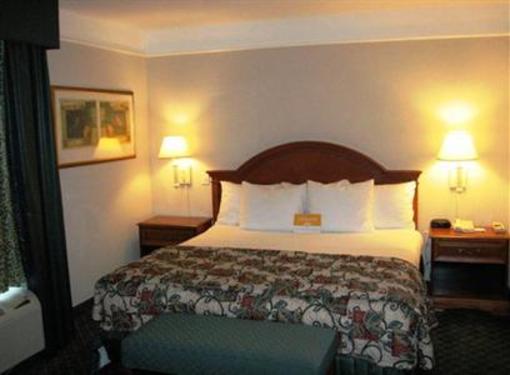 фото отеля La Quinta Inn and Suites Seguin