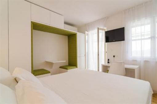 фото отеля Divota Rooms