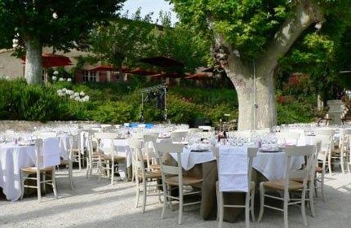 фото отеля Le Hameau Des Baux Hotel Paradou
