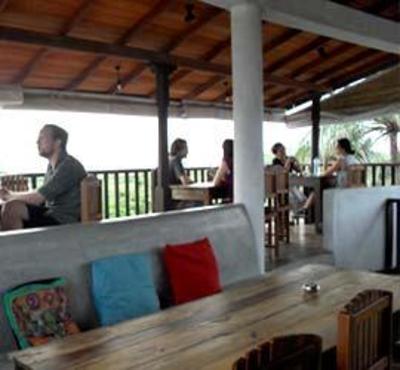 фото отеля Fort Dew Guest House
