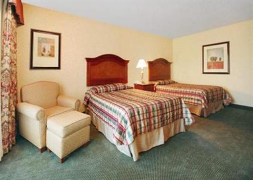 фото отеля Super 8 Motel Glacier International Airport Kalispell
