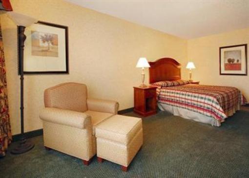 фото отеля Super 8 Motel Glacier International Airport Kalispell