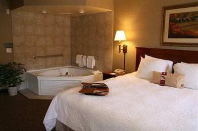 фото отеля Hampton Inn & Suites Agoura Hills
