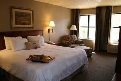фото отеля Hampton Inn & Suites Agoura Hills
