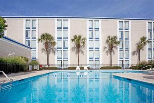 фото отеля Holiday Inn Express Charleston Summerville