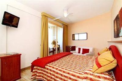 фото отеля Hotel Sabbia D'Oro San Vicenzo