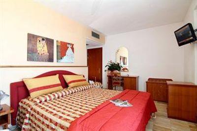 фото отеля Hotel Sabbia D'Oro San Vicenzo