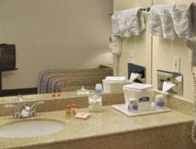 фото отеля Howard Johnson Inn and Suites Saint George