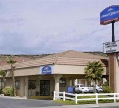 фото отеля Howard Johnson Inn and Suites Saint George