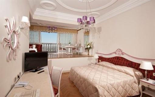 фото отеля Grand Hotel Italia