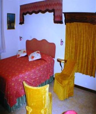 фото отеля Alloggi Alla Scala Bed & Breakfast Venice