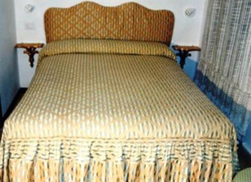 фото отеля Alloggi Alla Scala Bed & Breakfast Venice