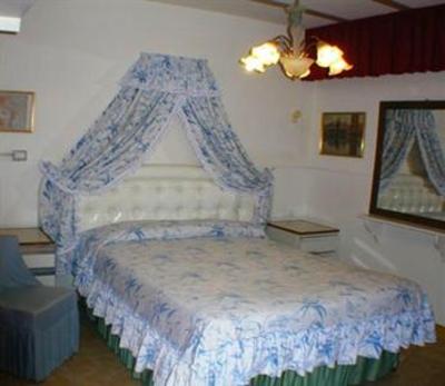 фото отеля Alloggi Alla Scala Bed & Breakfast Venice
