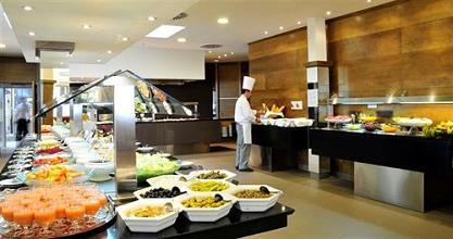 фото отеля Hipotels Cala Millor Park Aparthotel Sant Llorenc Des Cardassar