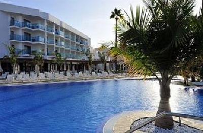 фото отеля Hipotels Cala Millor Park Aparthotel Sant Llorenc Des Cardassar