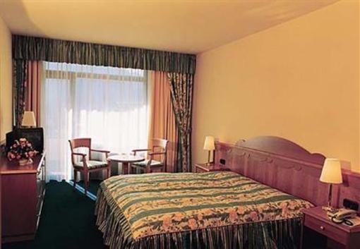 фото отеля Thermenhotel