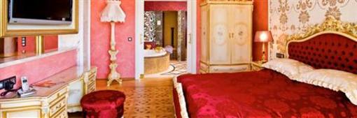 фото отеля Thermenhotel