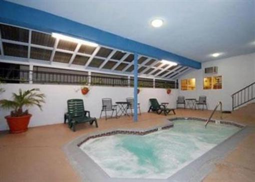 фото отеля Portofino Beach Inn