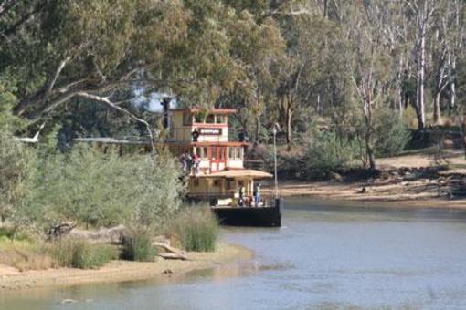 фото отеля Murray River Holiday Park Moama