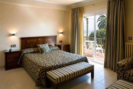 фото отеля Hotel Rovira Cambrils