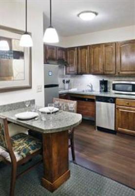 фото отеля Staybridge Suites Omaha 80th & Dodge
