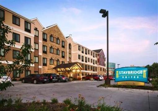 фото отеля Staybridge Suites Omaha 80th & Dodge
